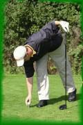 cg075Dusty places the ball .jpg 141.1K
